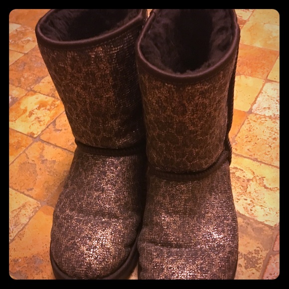 UGG Shoes - Leopard Ugg boots.